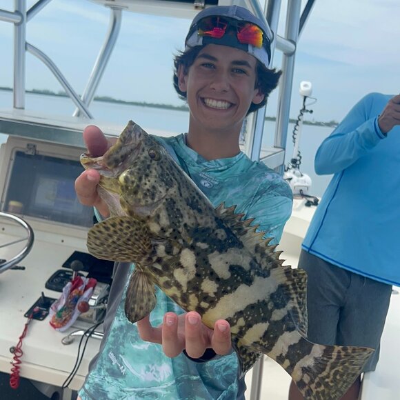 💗✨Hi! I’m Ash thanks for visiting my Closet✨ - Picture 15 of 17